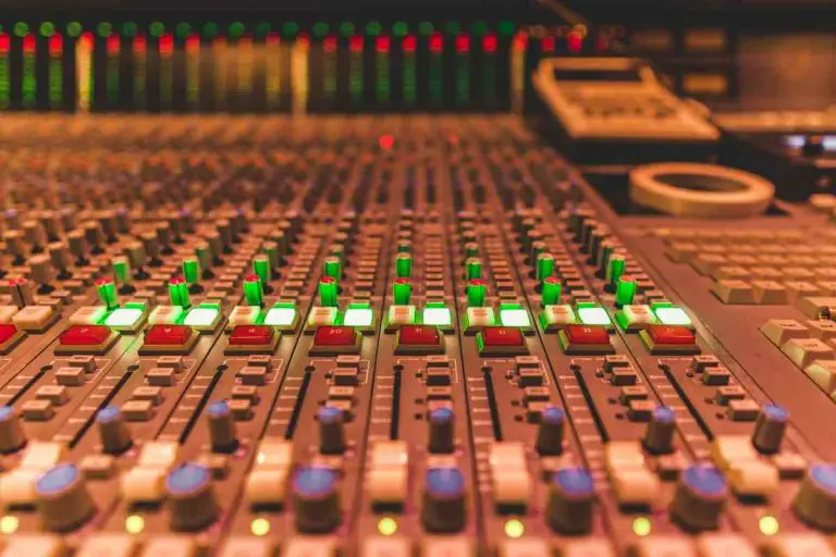 The Best Audio Engineering Schools FI
